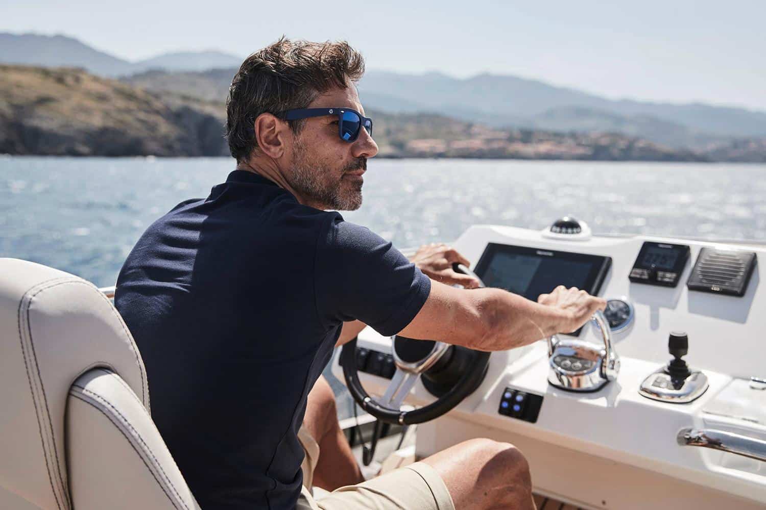 PRESTIGE 420 FLY – Image 16