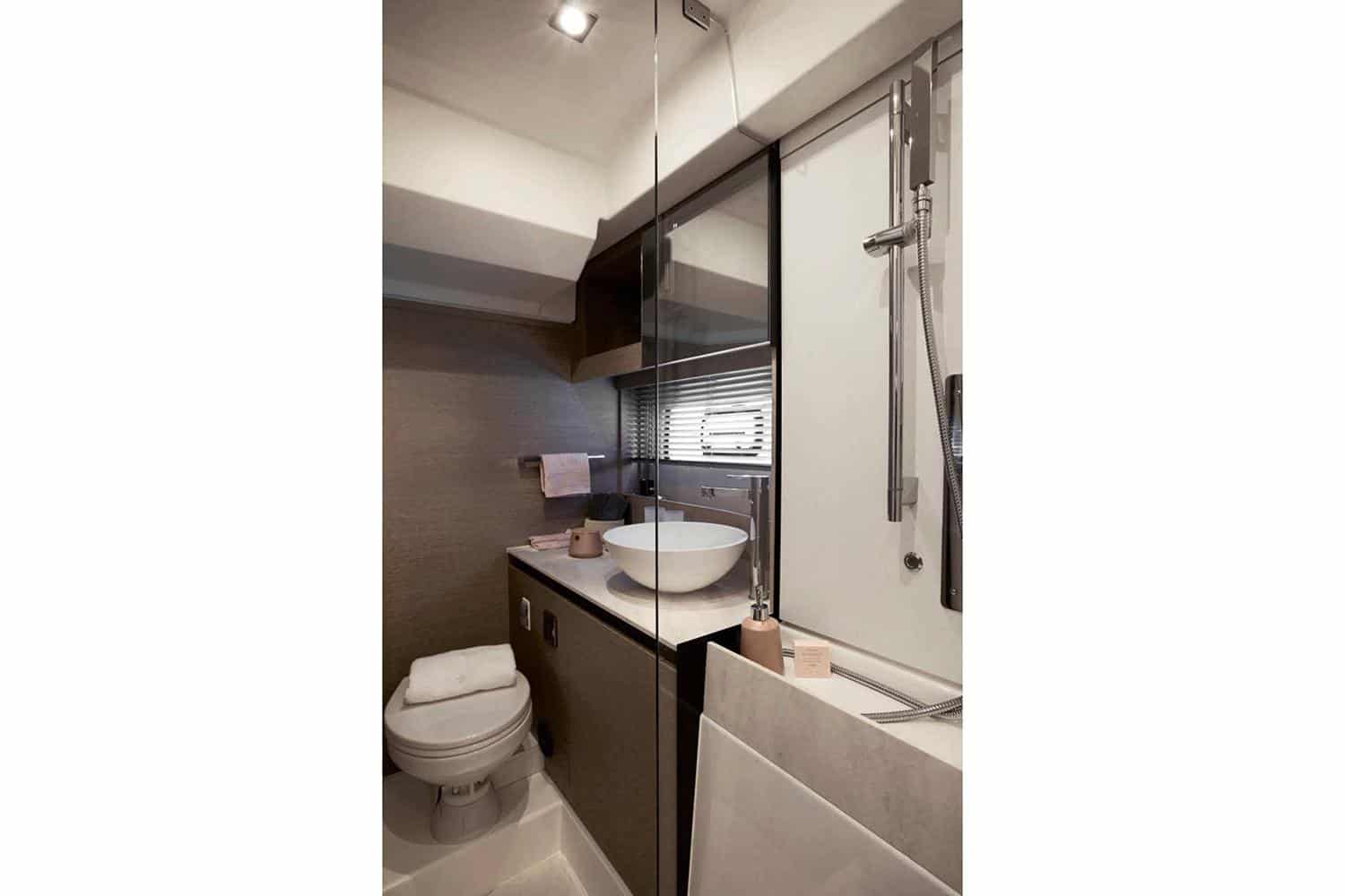 PRESTIGE 420 FLY – Image 3