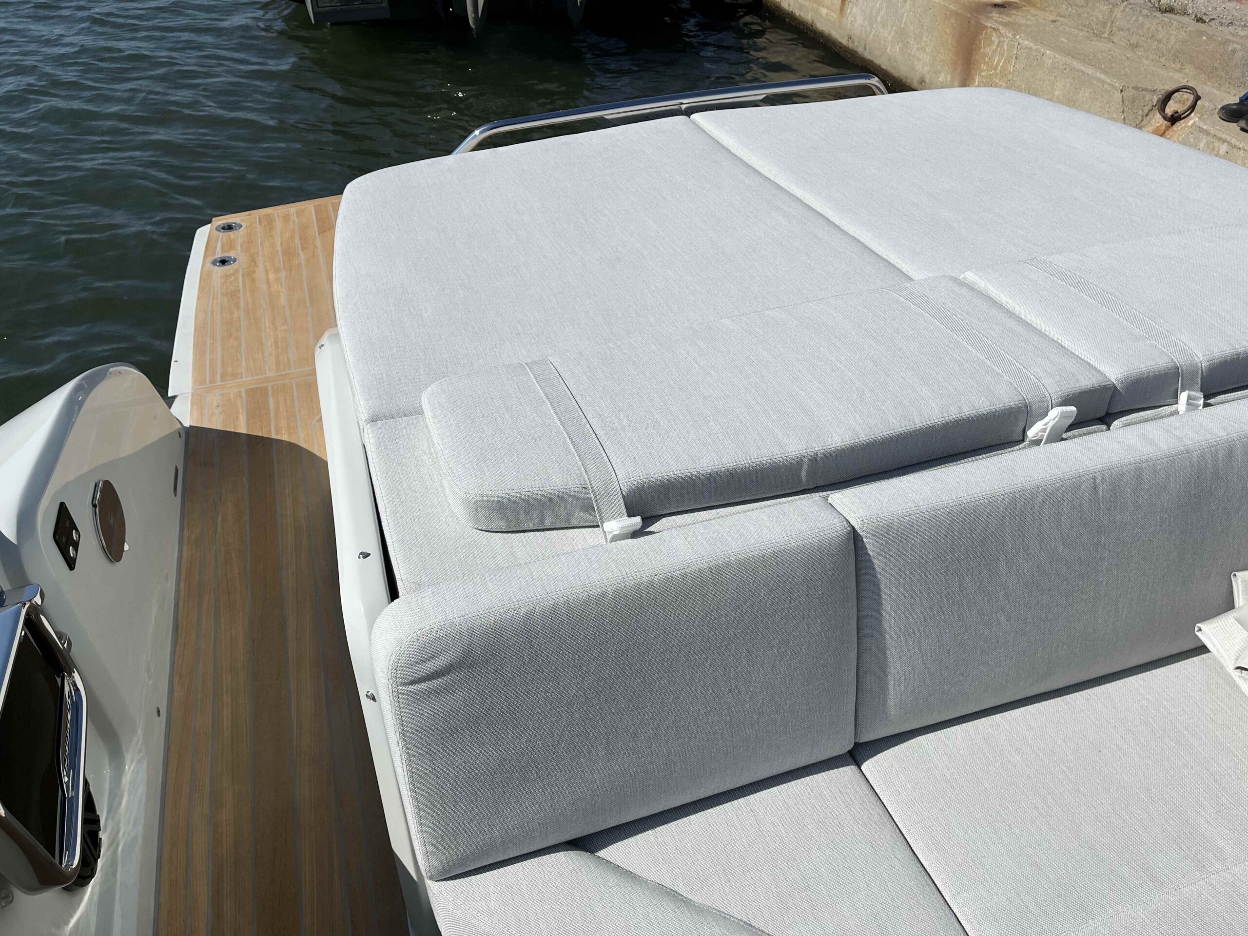 SACS REBEL 47 – Image 17