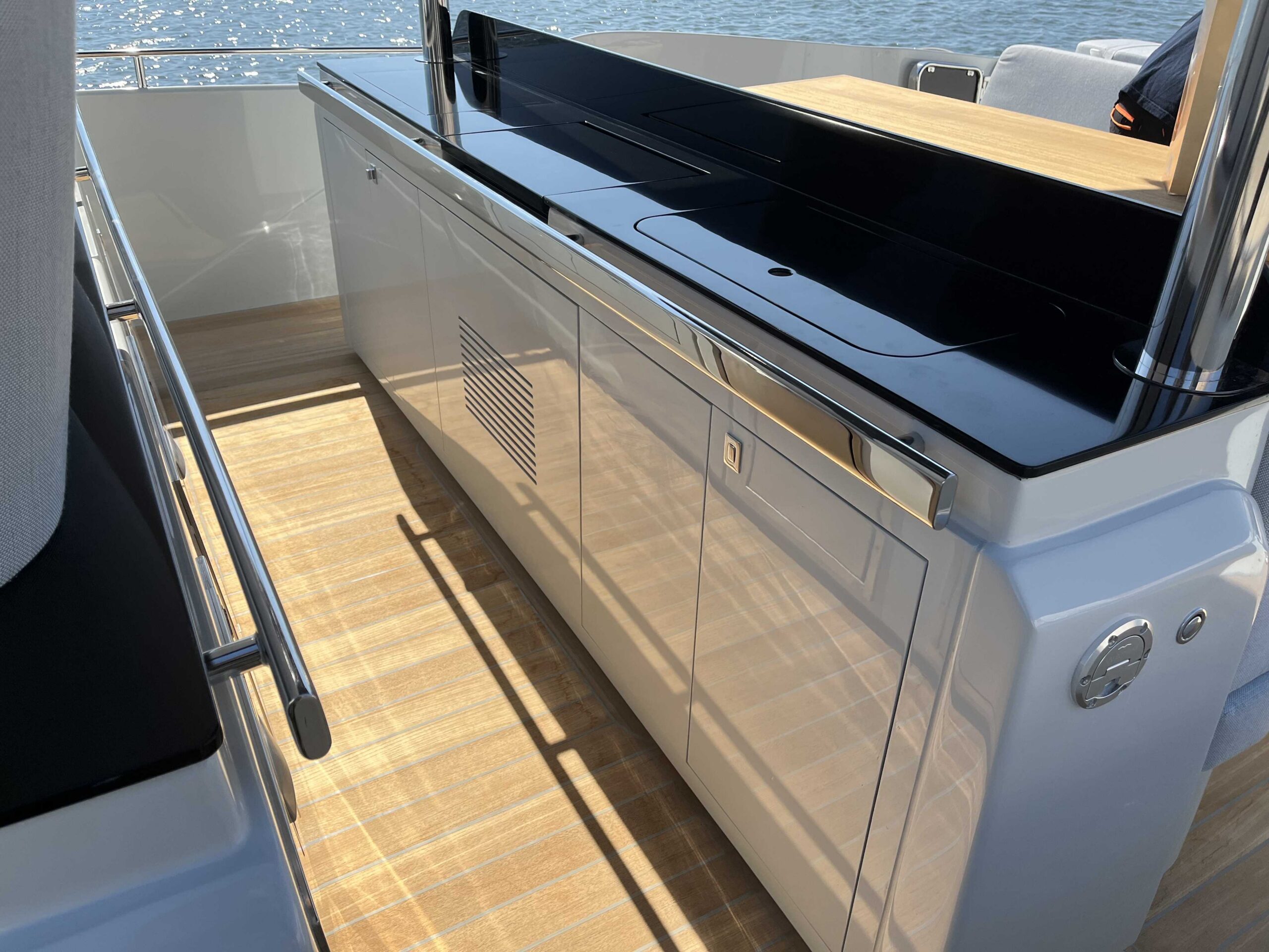 SACS REBEL 47 – Image 14