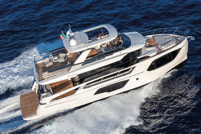 Location de bateau avec skipper de Nice a Monaco