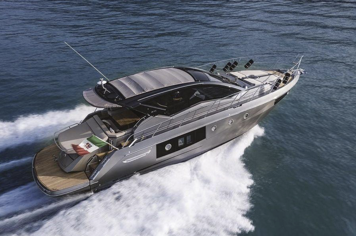 Yacht de luxe Cranchi M44 ANDIAMO en location