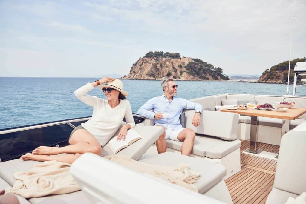 Flybridge et cockpit du Prestige 520